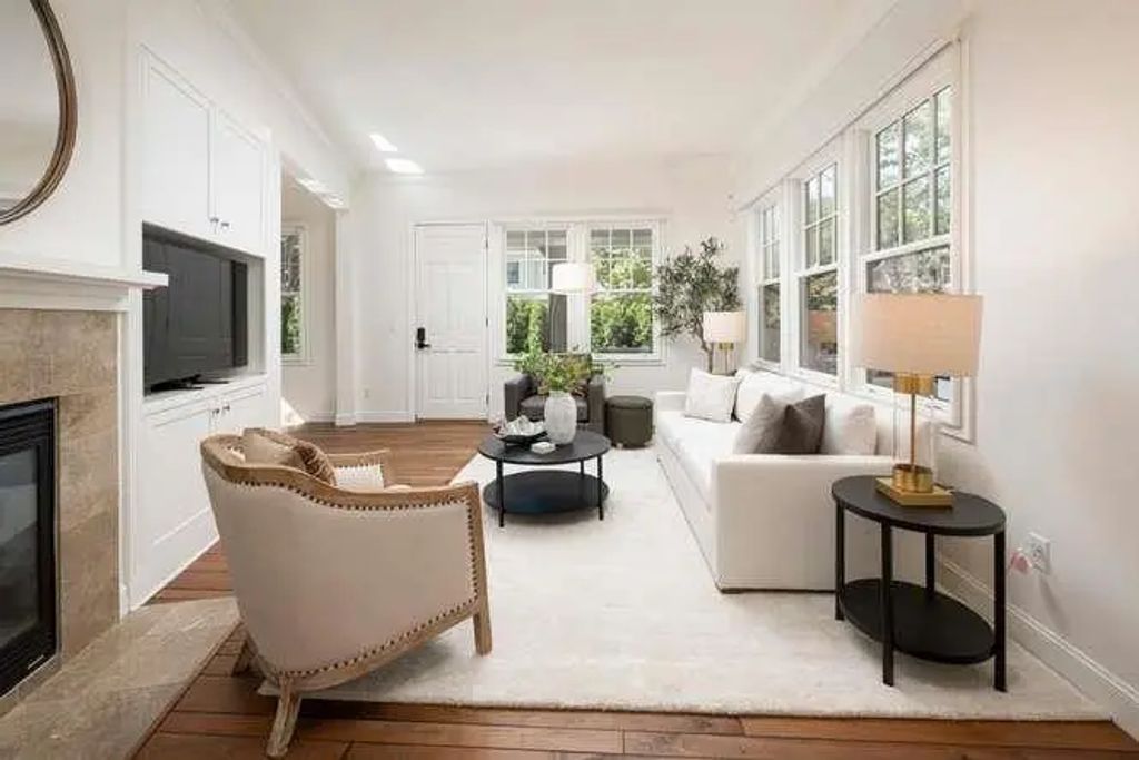 302 Channing Avenue, Palo Alto