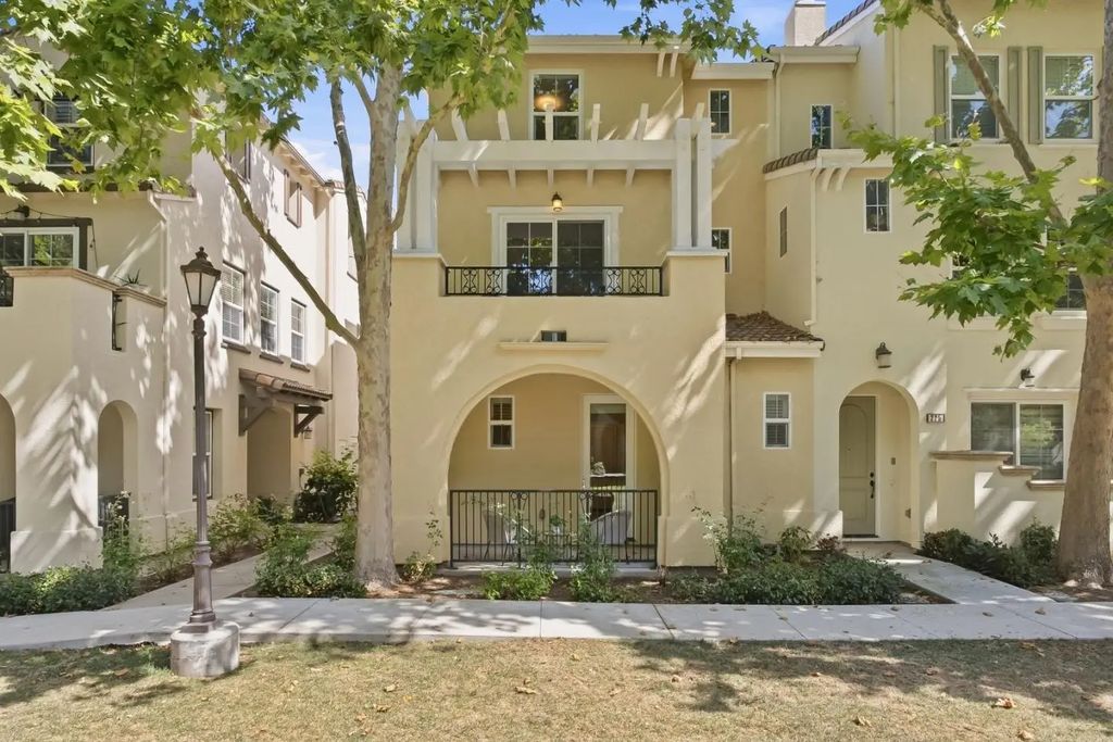 221 Dali Avenue, Mountain View