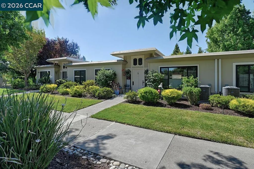 1124 Oakmont Dr 2, Walnut Creek