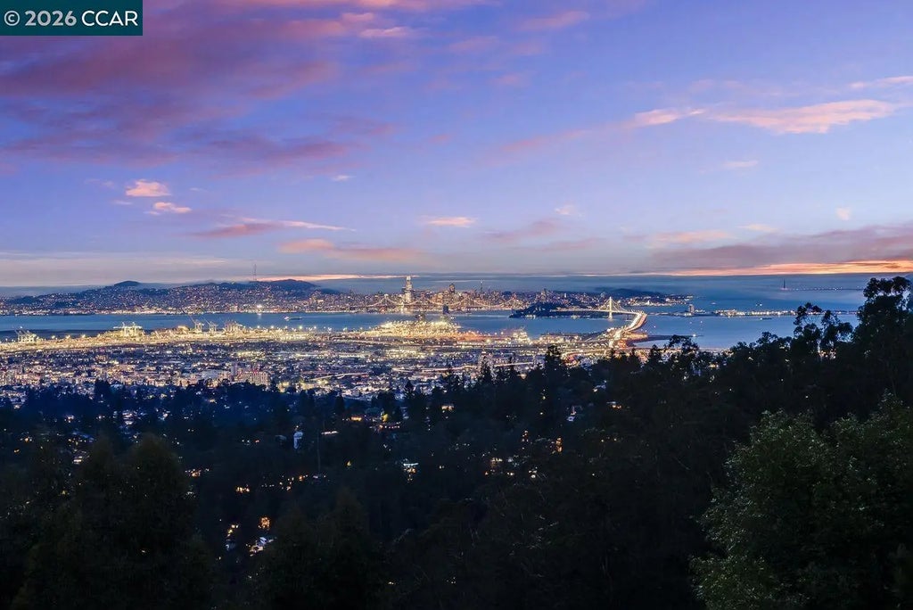 7075 Elverton Dr, Oakland