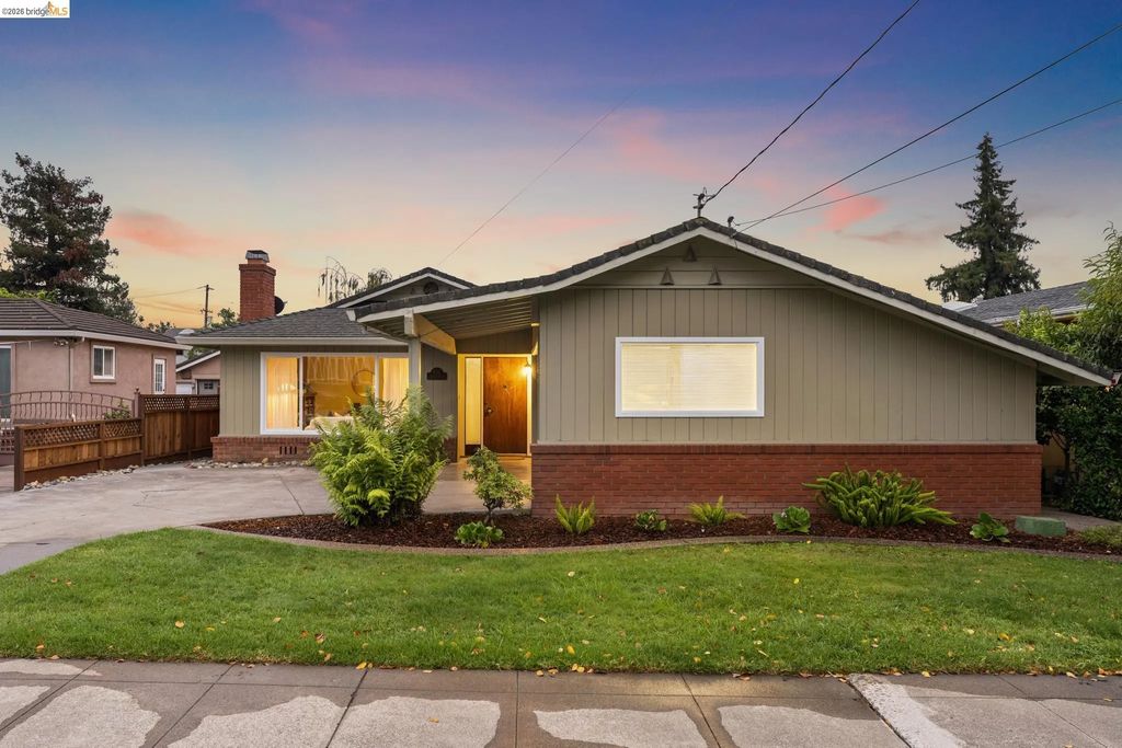 871 Joaquin Ave, San Leandro