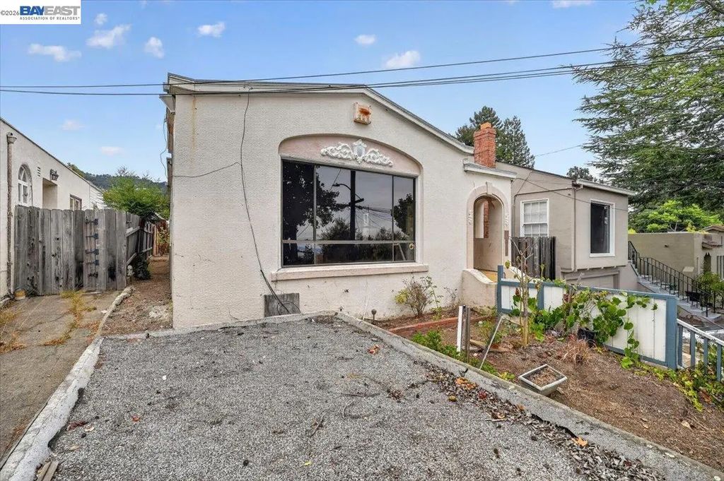 3148 California St, Oakland