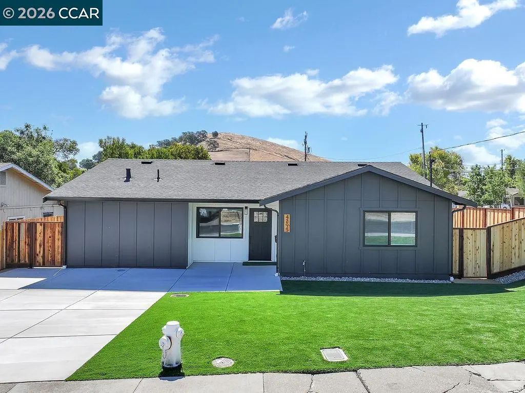 4395 Cabrilho Dr, Martinez