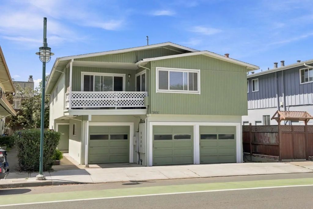 2416 Palmetto Avenue, Pacifica