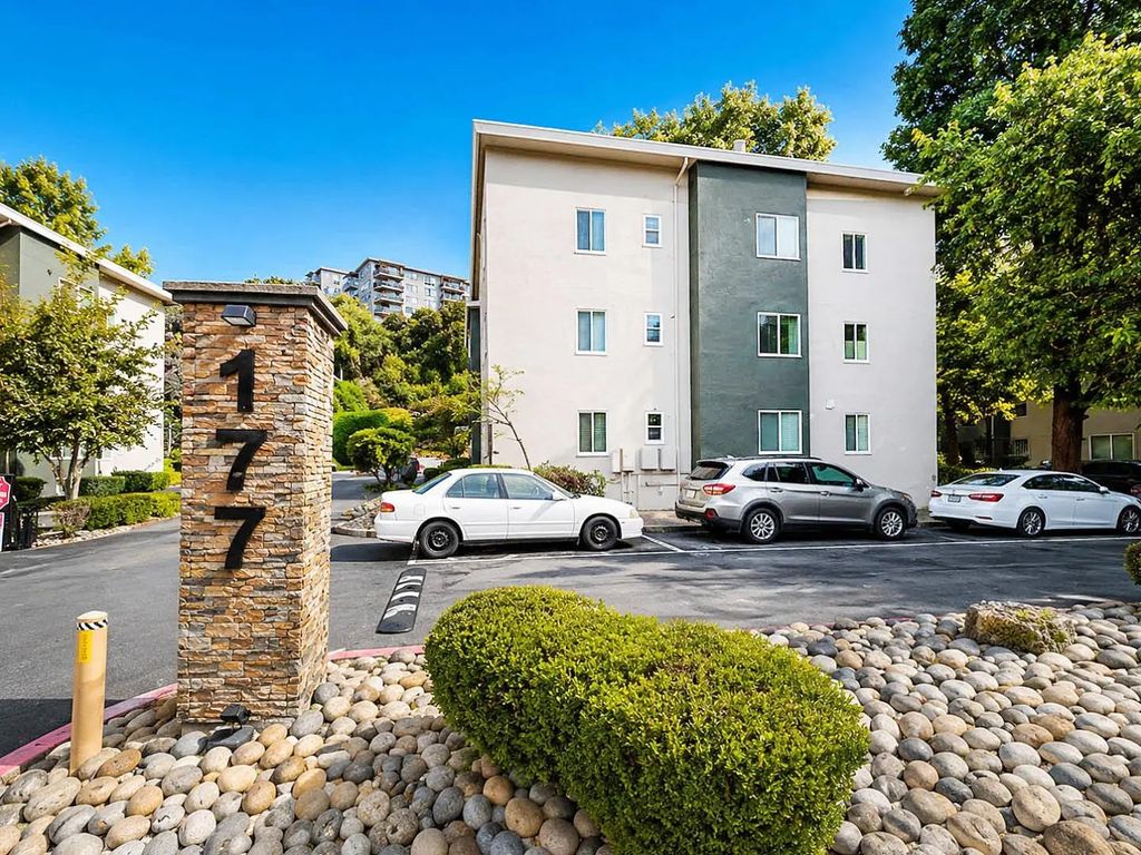 177 N El Camino Real 36, San Mateo