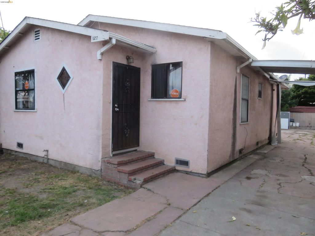 1027 76th Ave, Oakland