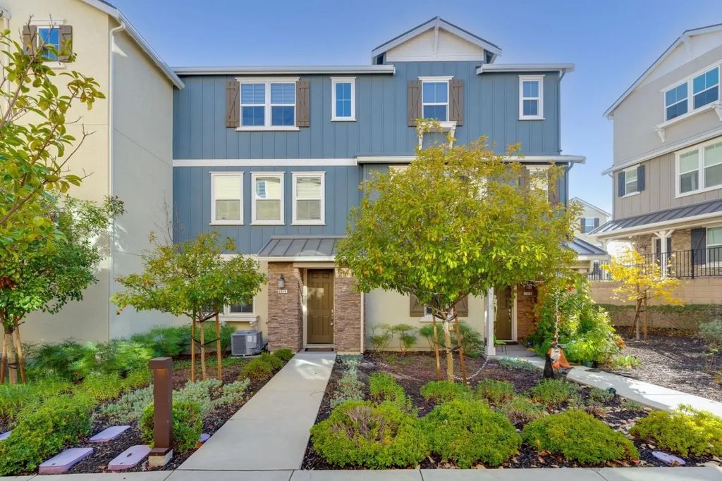 6914 Geyserville Street, Dublin