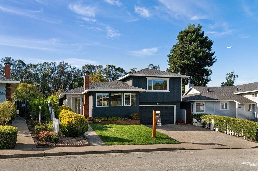2240 Whitecliff Way, San Bruno