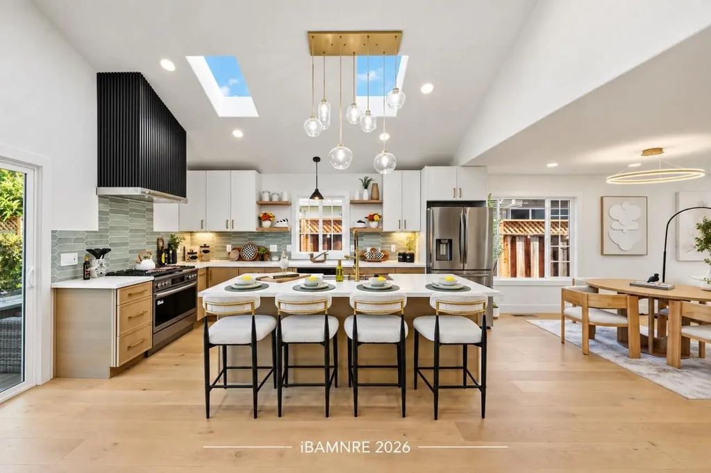 679 Cupples Court, Santa Clara
