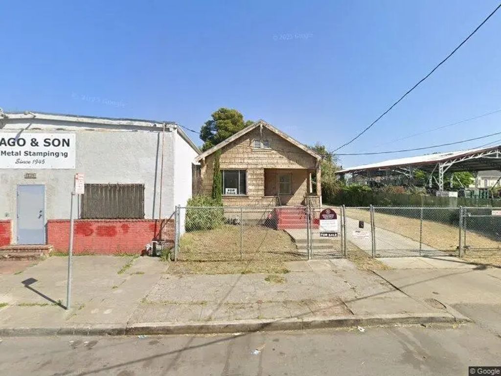 1024 50th Ave, Oakland