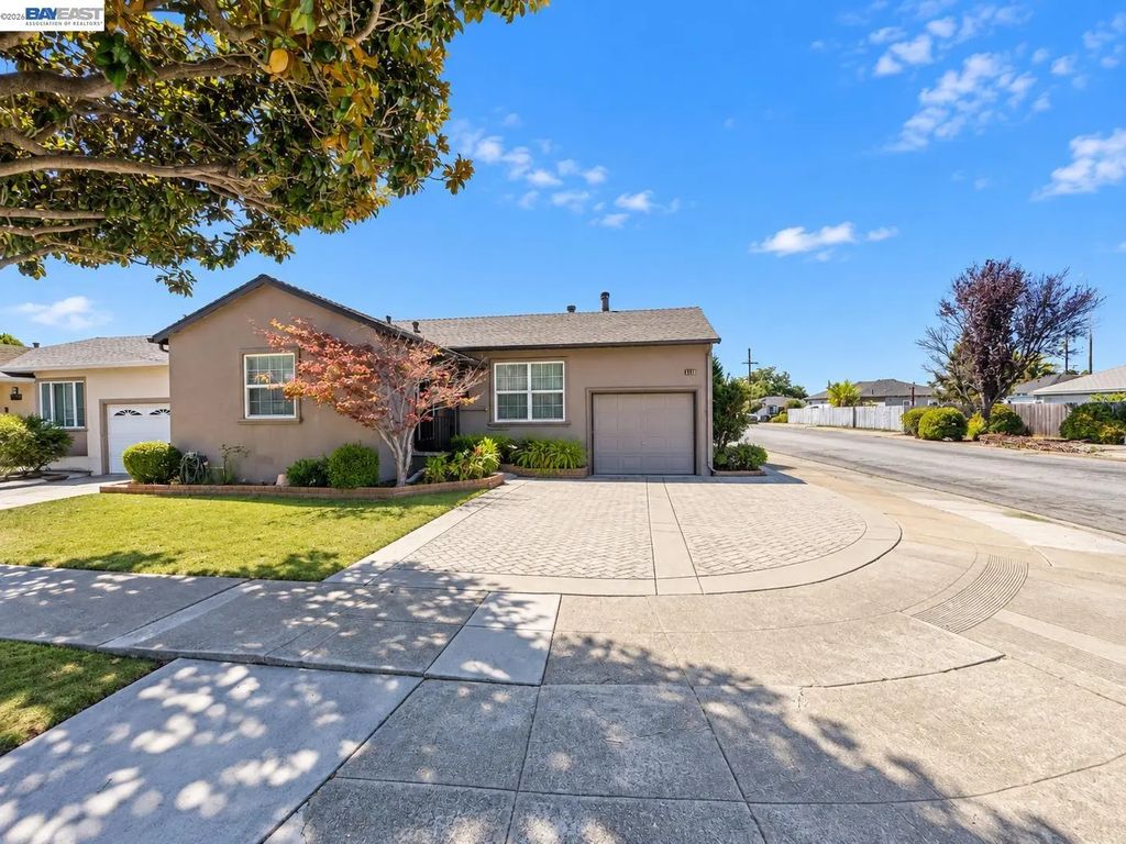 921 Hutchings Drive, San Leandro