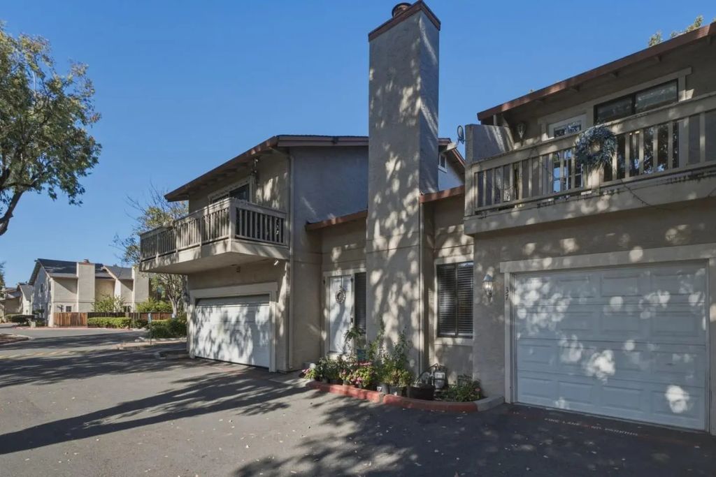 130 Baroni Avenue 37, San Jose