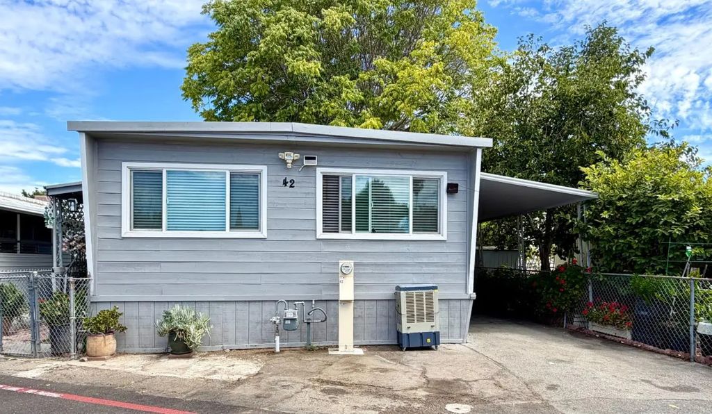 2855 Senter Road 42, San Jose