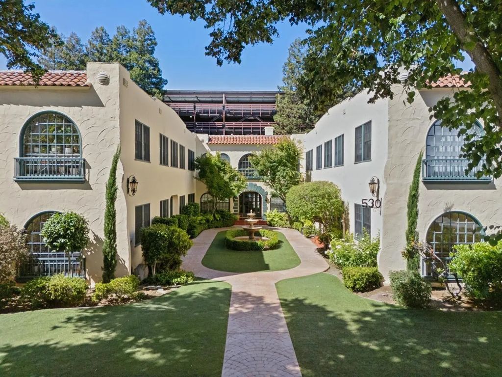 530 Webster Street, Palo Alto