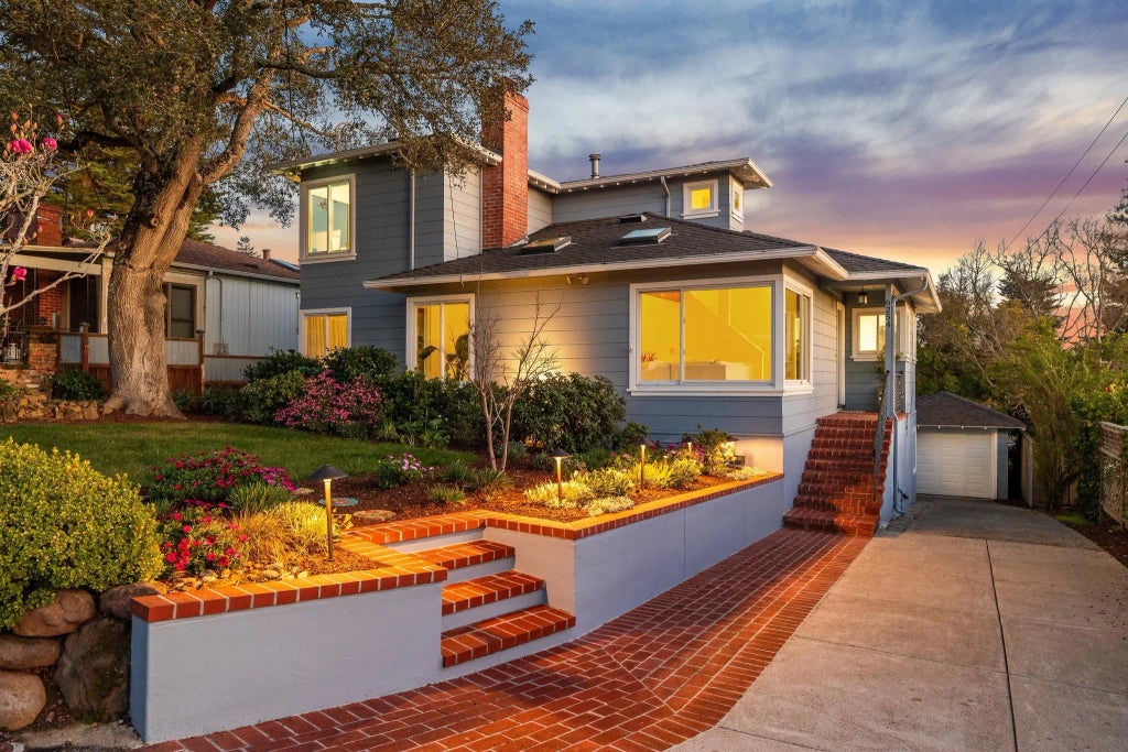 6254 Girvin Drive, Oakland