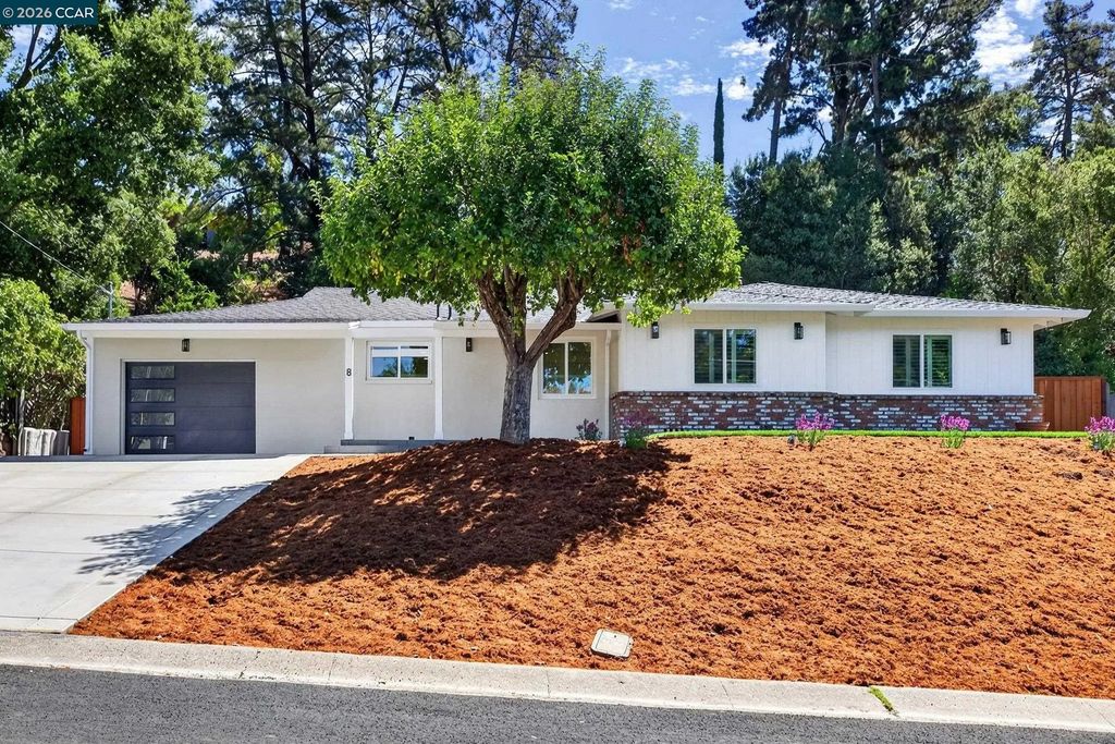 8 Ramona Dr, Orinda