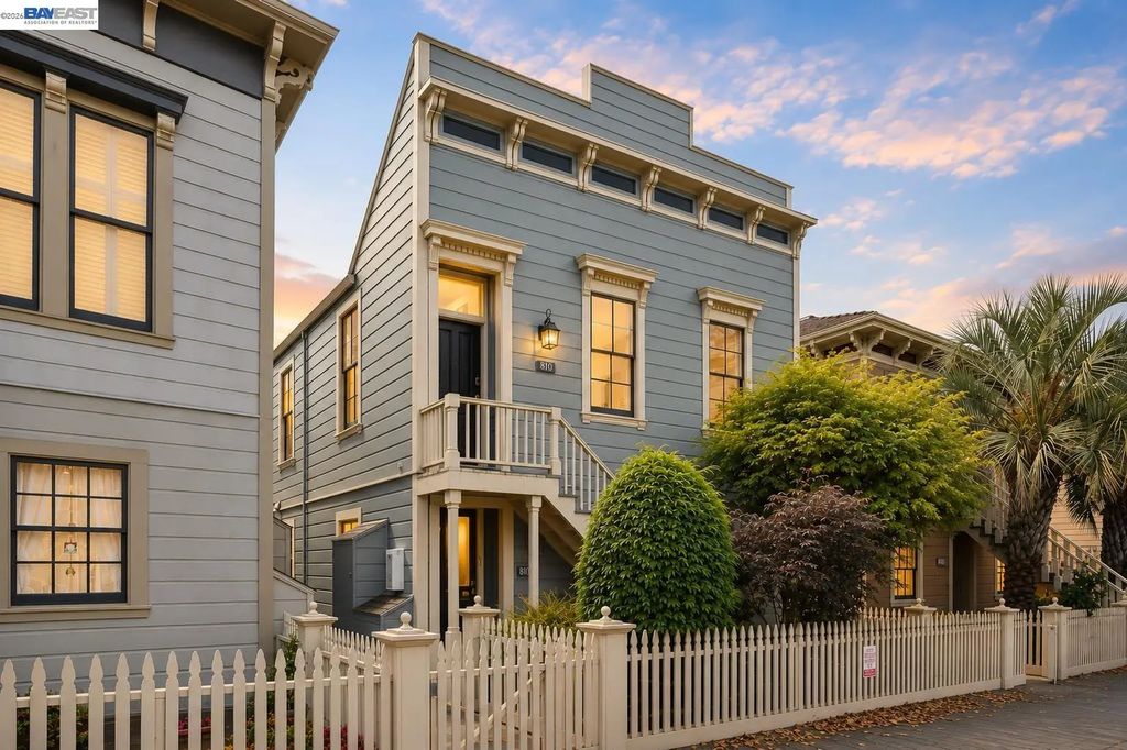 800 Delaware Street 1020, Berkeley
