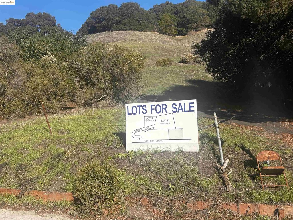 7 Abbie Ln, El Sobrante
