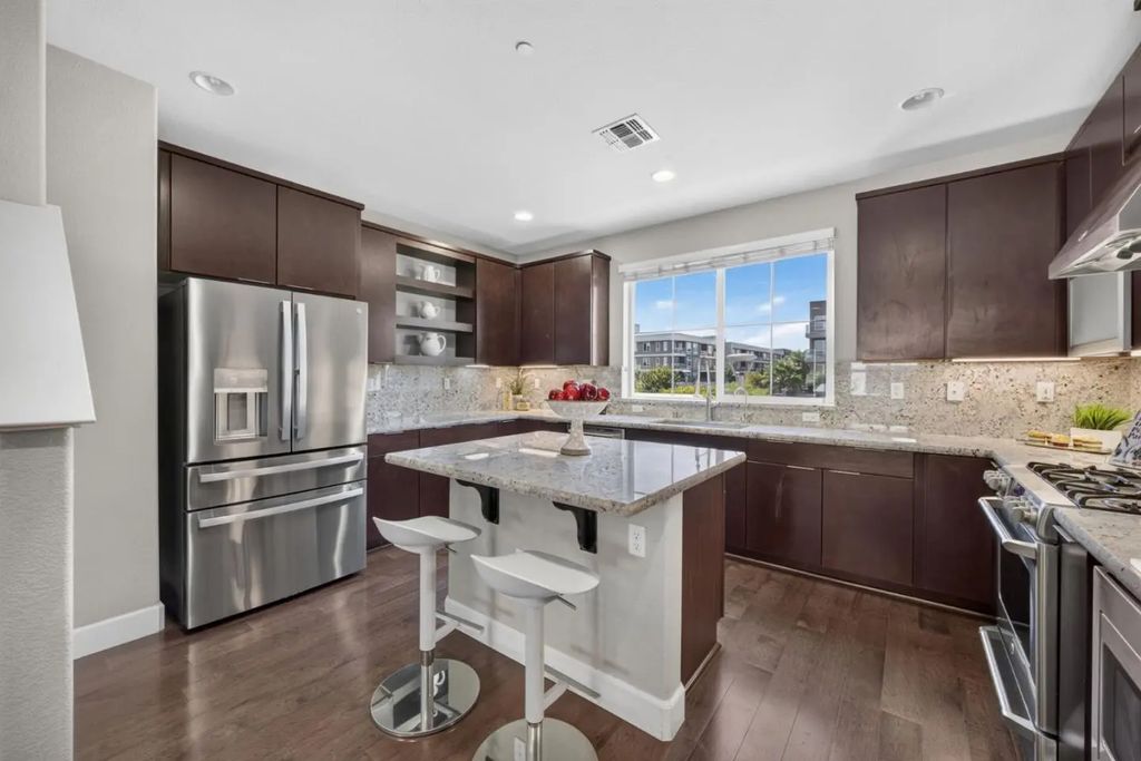 833 Lotus Flower Loop, San Jose