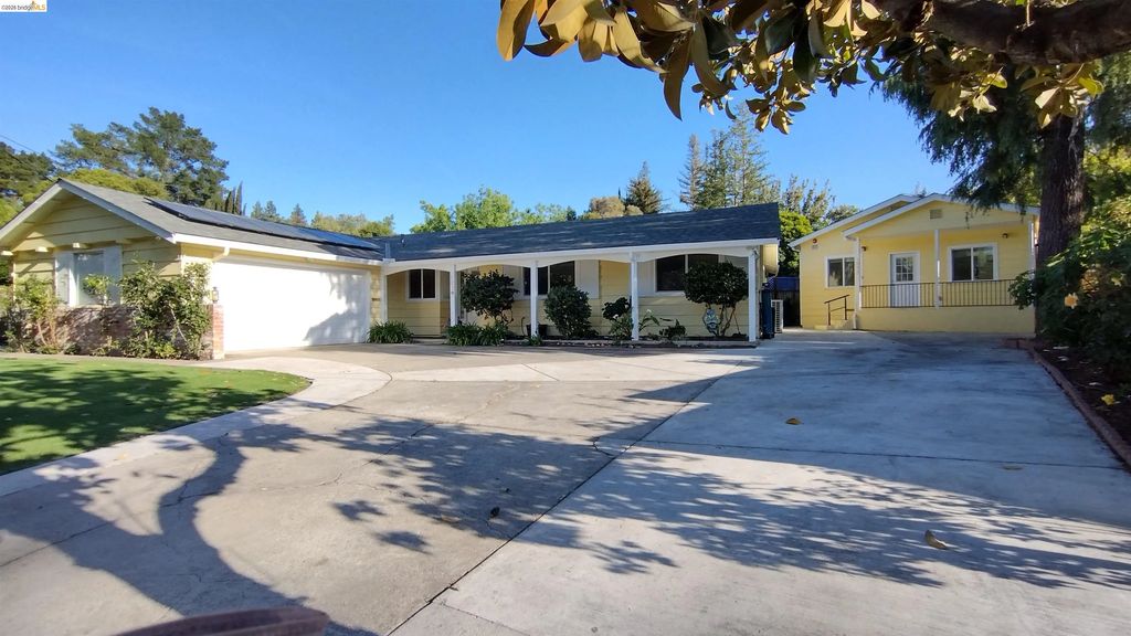 102 Kelobra Ct, Walnut Creek