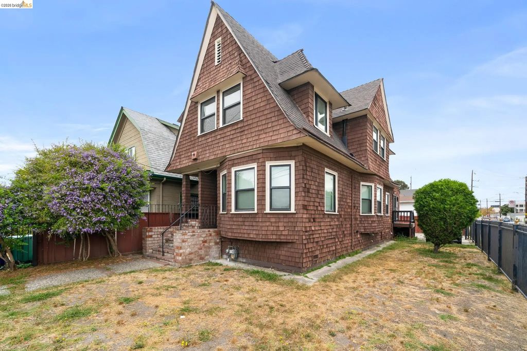 2804 Adeline St. A, Oakland