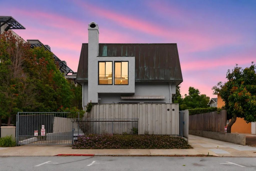 216 8th Avenue, San Mateo