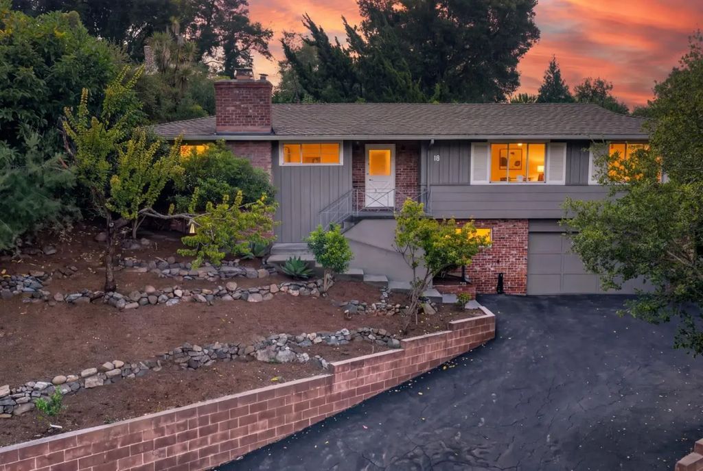 18 Woodcrest Circle, Oakland