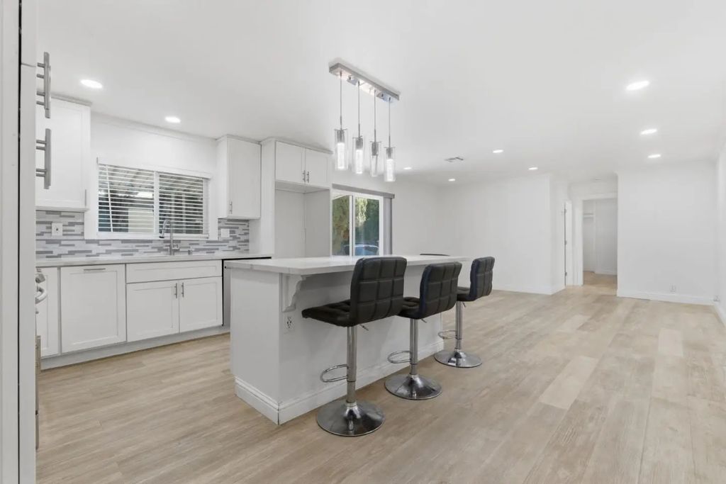 385 Pinefield Road 385, San Jose
