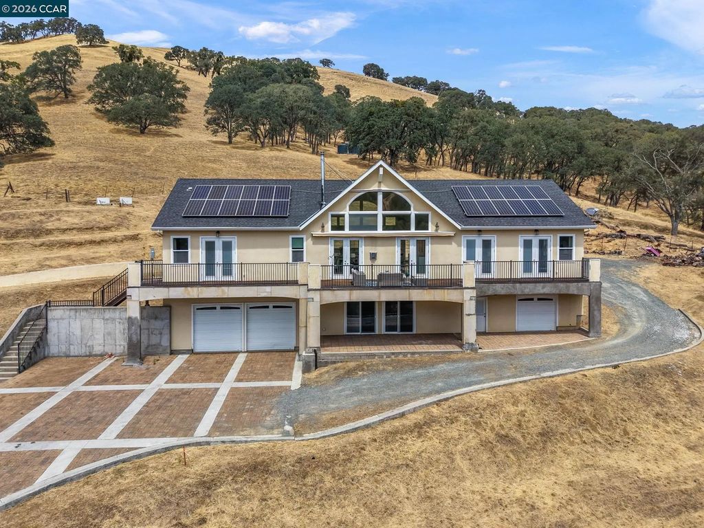 1740 Curry Canyon Rd, Clayton
