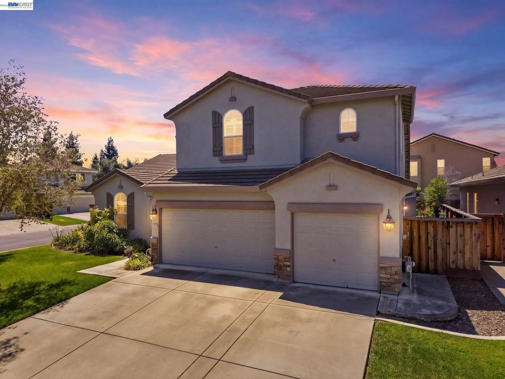 9569 Nicole Ln, Elk Grove
