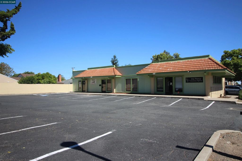 3978 Railroad Ave, Pittsburg