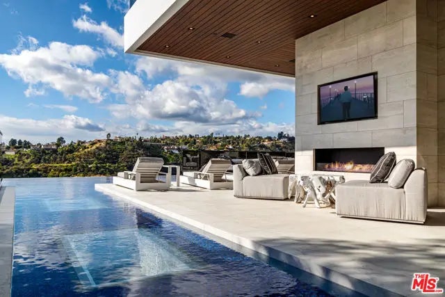 1475 Bel Air Road, Los Angeles