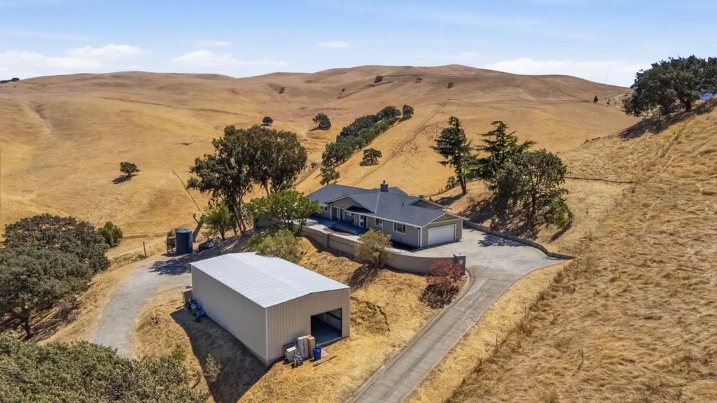 2301 Hess Road, Concord