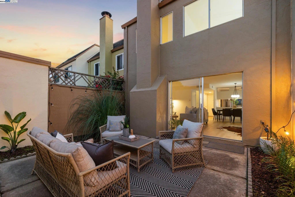 3032 Linda Vista, Alameda