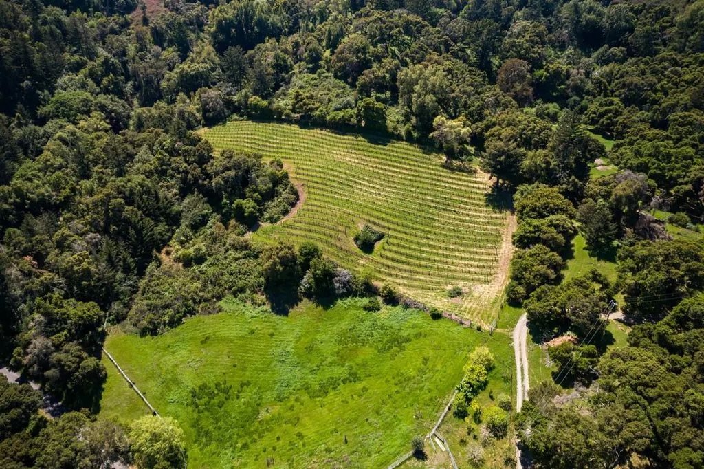 5660 Alpine Road, Portola Valley
