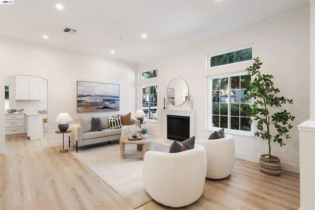 5740 Belleza Dr, Pleasanton