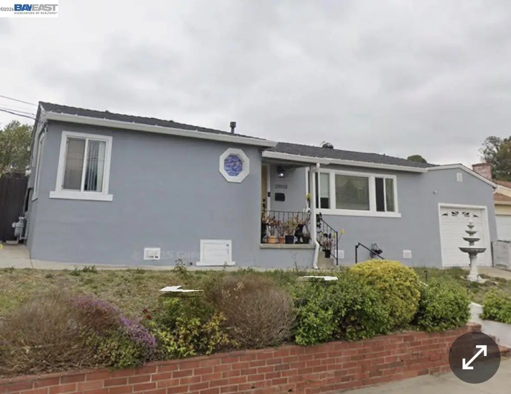 23933 Carmelita Dr, Hayward