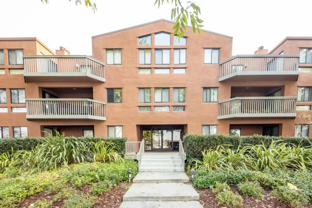 2425 S Norfolk Street 204, San Mateo