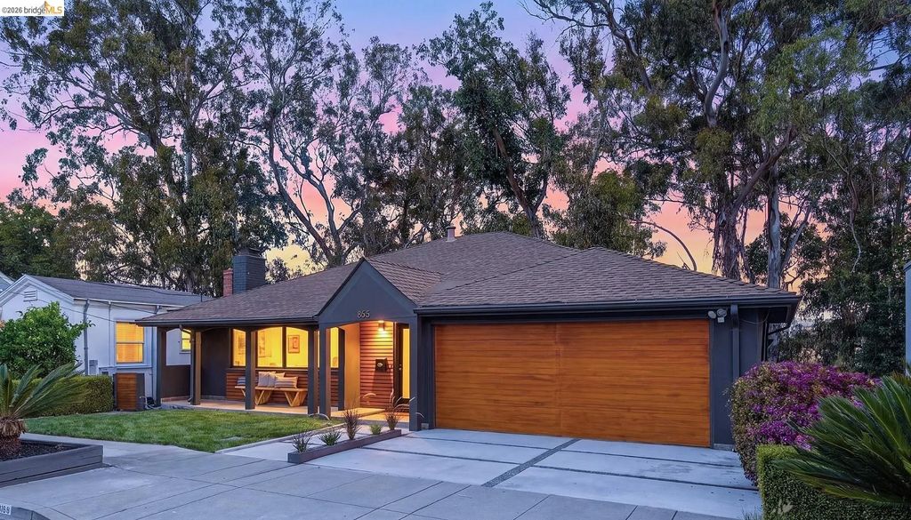 866 Alma Place, Oakland