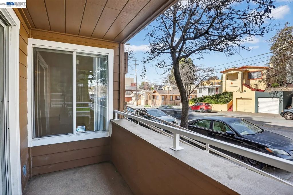 2901 Macarthur Blvd 103, Oakland