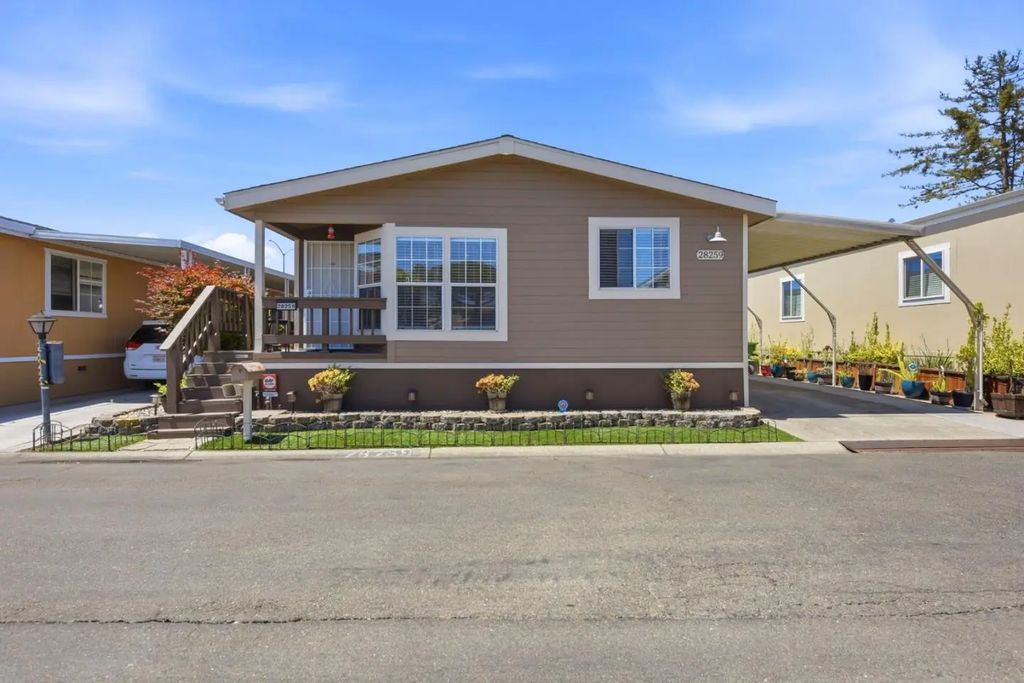 28259 Murcia Street 338, Hayward