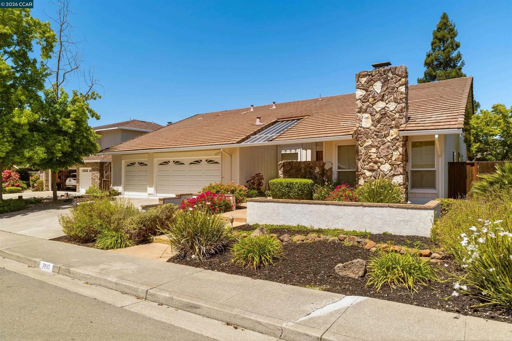 3237 Vera Cruz Dr, San Ramon