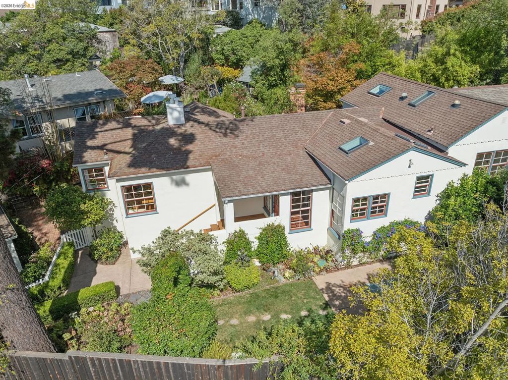 929 Contra Costa Ave, Berkeley