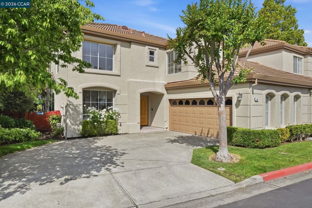 908 Vista Pointe Dr, San Ramon
