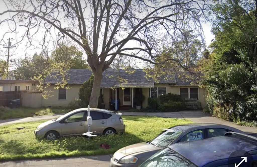 1243 Woodside Road, Redwood City