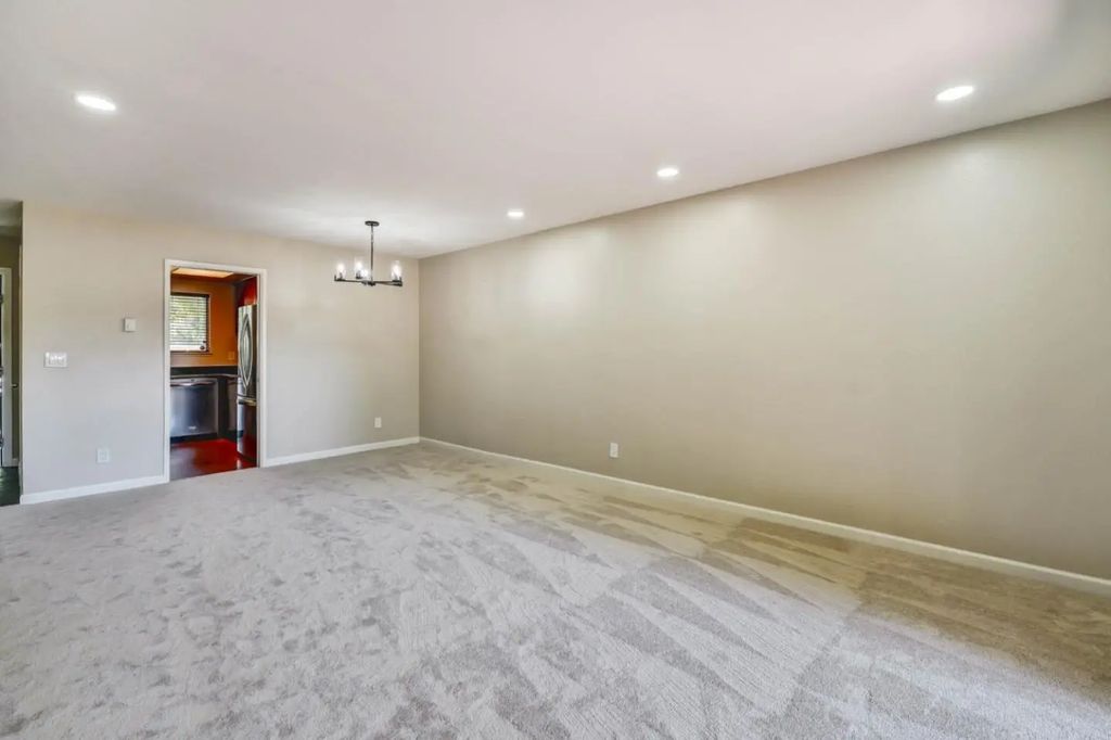 1079 N Abbott Avenue, Milpitas