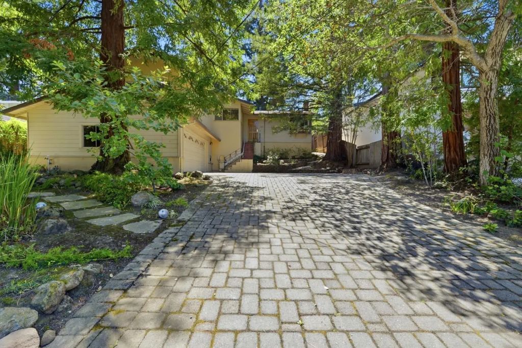 1265 Altschul Avenue, Menlo Park