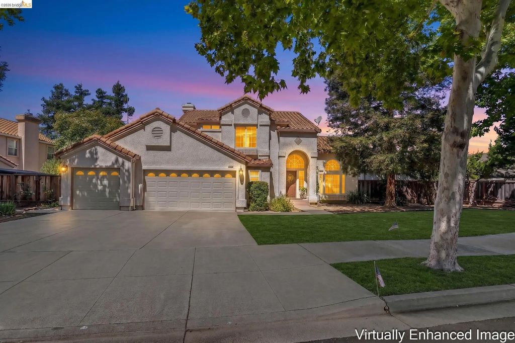 1281 Sea Vista Dr, Brentwood