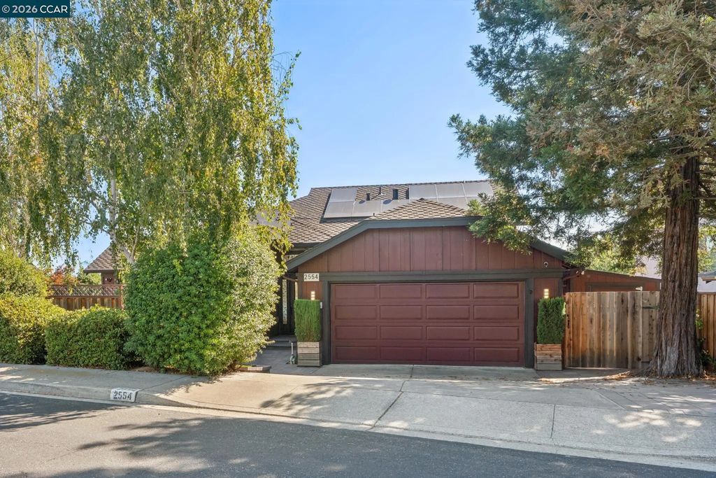2554 Holly View Ct, Martinez