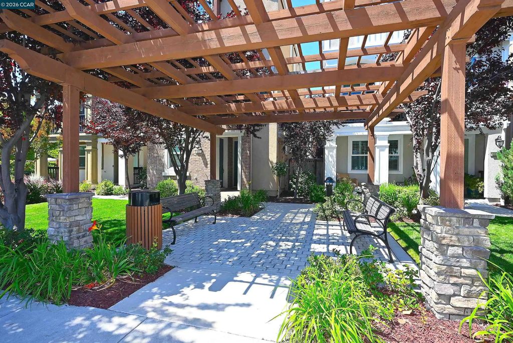 312 Ashton Way, Pleasant Hill